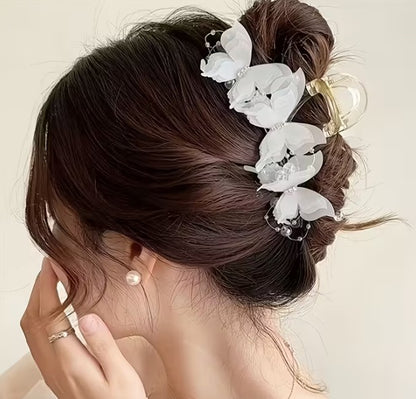 🦋 BROCHE/CLIP DE PELO CON MARIPOSA – ESTILO DELICADO Y SOFISTICADO 🦋
